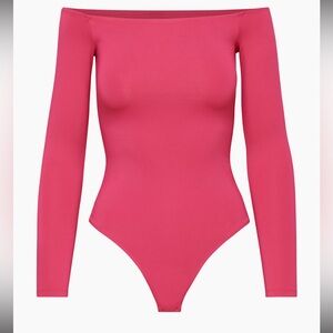 Aritzia BRAND NEW Contour bodysuit size Large